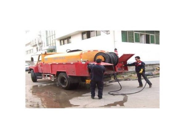 虹口抽粪疏通（吸粪疏通车）